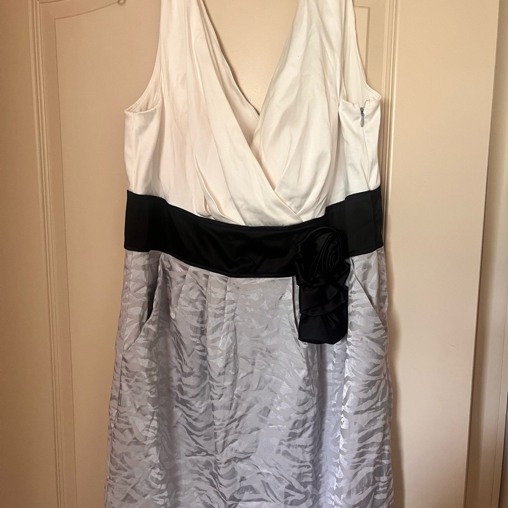 Elegant White and Gray Dress with Black Accents